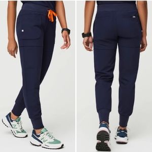 Medium FIGS LIMITED EDITION Nepal Joggers in Navy